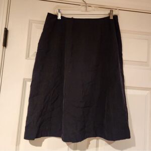 Black knee length skirt Medium